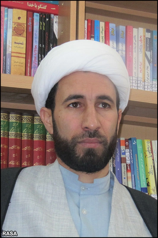 حمزه شریفی دوست