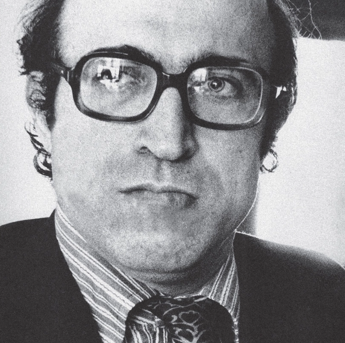حمید عنایت