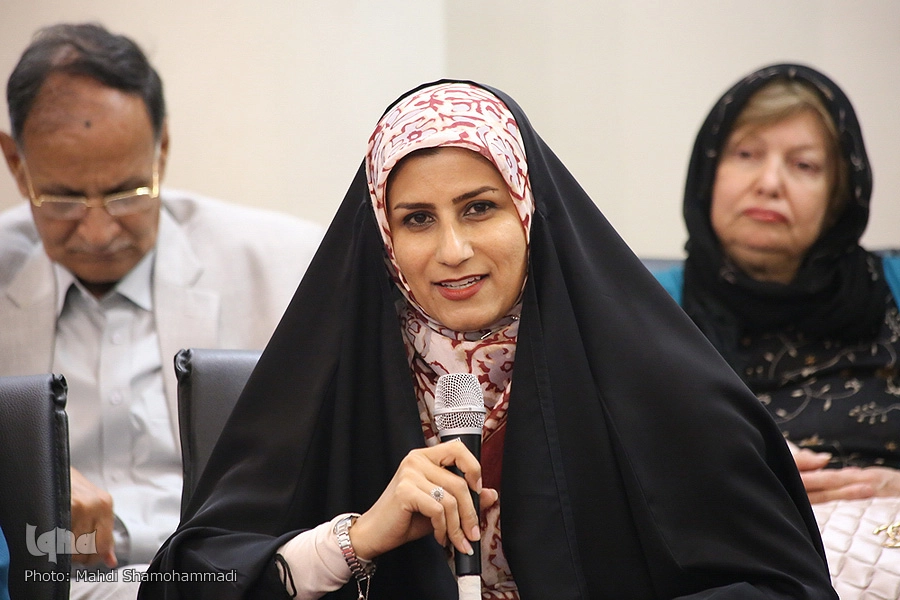 مریم راهی